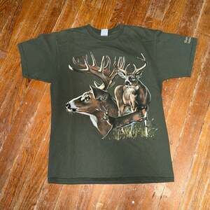 Vintage Habitat Buck Deer Acid Wash T-shirt. Size Small.